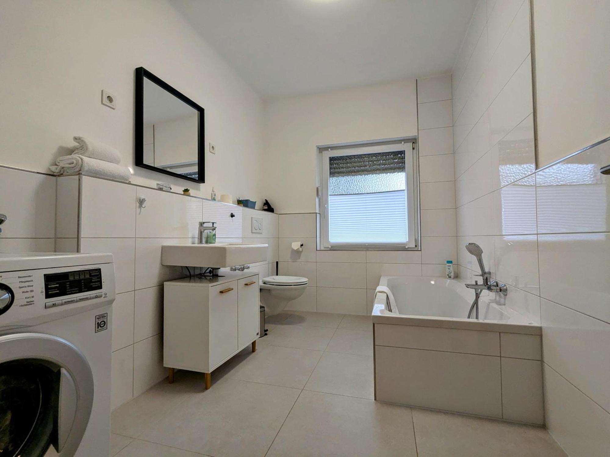 55Qm Messe Wohnung, Trade Fair, 6 Minuten Zur Messe 라인슈테텐 외부 사진
